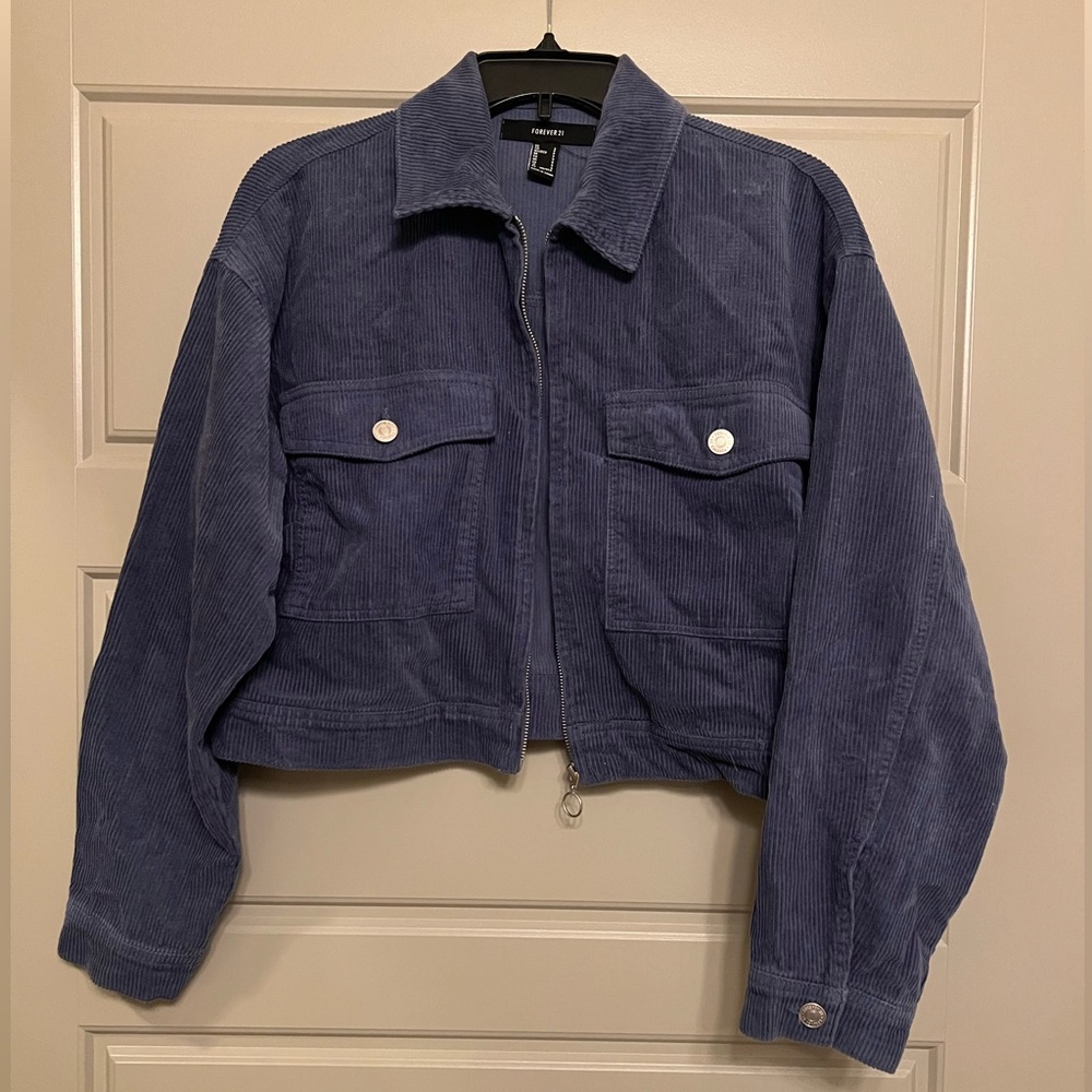 Forever 21 corduroy cropped jacket. Size small, hardly worn, navy blue